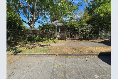 3456 23rd Avenue W, Seattle, WA 98199 - Photo 3