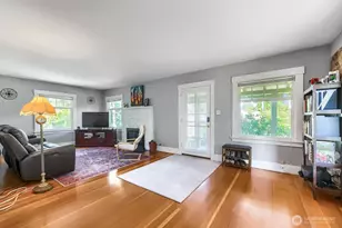 1405 10th Ave SE, Olympia, WA 98501 - Photo 5