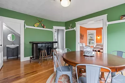 1921 44th Avenue SW, Seattle, WA 98116 - Photo 7
