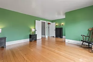 1921 44th Ave SW, Seattle, WA 98116 - Photo 17
