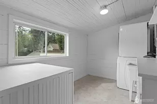 1921 44th Ave SW, Seattle, WA 98116 - Photo 23