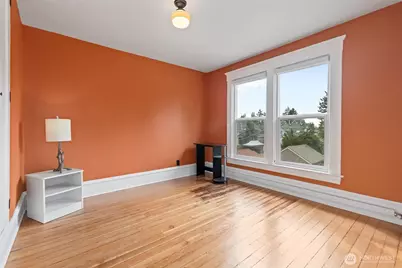 1921 44th Avenue SW, Seattle, WA 98116 - Photo 21