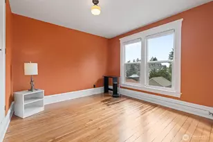 1921 44th Ave SW, Seattle, WA 98116 - Photo 21