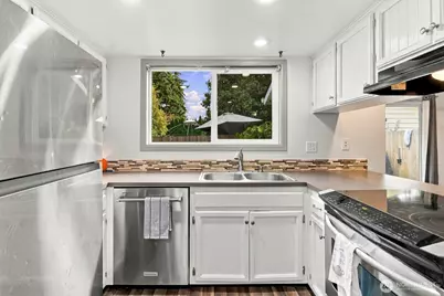 4048 Debbie Court SE, Olympia, WA 98501 - Photo 9