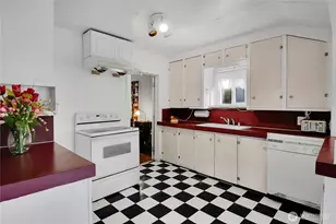 1216 N 103rd St, Seattle, WA 98133 - Photo 5