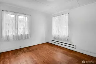 1216 N 103rd St, Seattle, WA 98133 - Photo 11