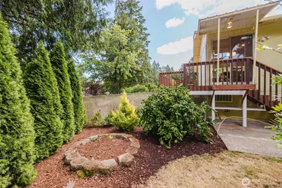 735 NW Firglade Drive, Bremerton, WA 98311 - Photo 25
