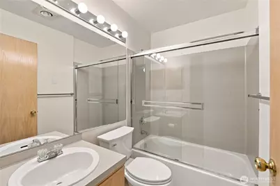 7202 NE 171st Lane, Kenmore, WA 98028 - Photo 17