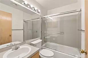 7202 NE 171st Ln, Kenmore, WA 98028 - Photo 17