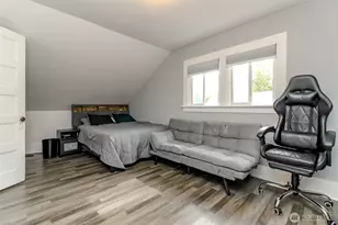 204 SE 2nd St, Rainier, WA 98576 - Photo 39