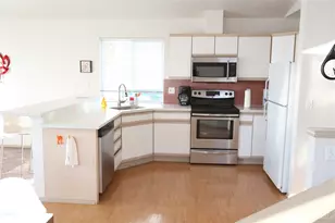 154 18th Ave, Seattle, WA 98122 - Photo 7