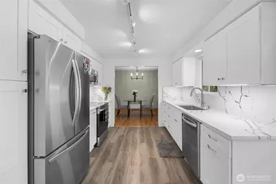 1216 Dayton Ave NE, Renton, WA 98056 - Photo 13