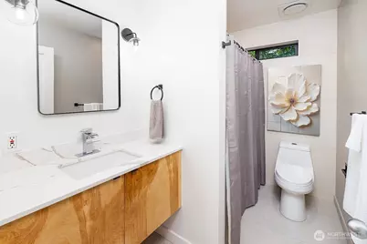 12054 20th Avenue NE, Seattle, WA 98125 - Photo 15