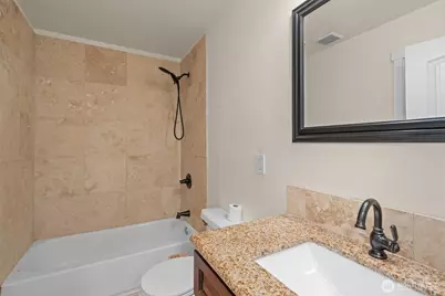 13315 Valley Avenue E, Sumner, WA 98390 - Photo 15