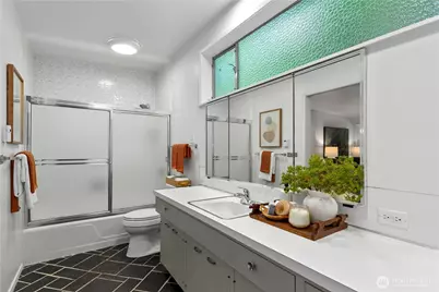 8504 43rd Avenue NE, Seattle, WA 98115 - Photo 21