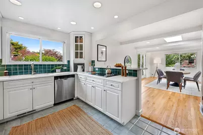 4123 55th Avenue SW, Seattle, WA 98116 - Photo 9