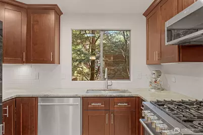 14015 60th Avenue W, Edmonds, WA 98026 - Photo 9