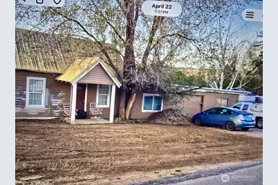 1322 4th Street, Wenatchee, WA 98801 - Photo 3