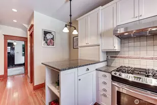1625 3rd Ave W, Seattle, WA 98119 - Photo 15