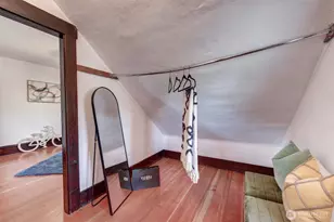 1625 3rd Ave W, Seattle, WA 98119 - Photo 25