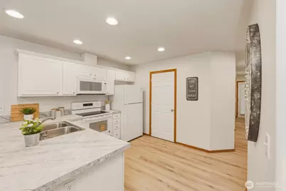 433 Oak Hill Lane, Burlington, WA 98233 - Photo 17