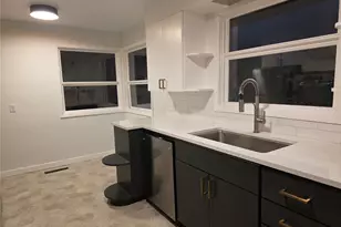 420 E Connecticut, Bellingham, WA 98225 - Photo 9