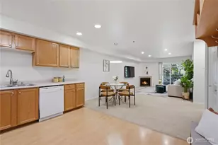 7912 170th Ave NE, Redmond, WA 98052 - Photo 3