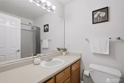 7912 170th Avenue NE #204, Redmond, WA 98052 - Photo 17