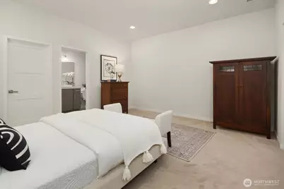 3300 NE 65th Street #204, Seattle, WA 98115 - Photo 31
