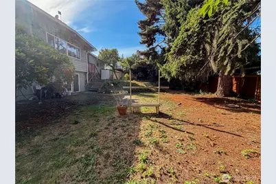 16042 SE 10th Street, Bellevue, WA 98008 - Photo 7