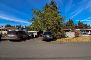 16042 SE 10th St, Bellevue, WA 98008 - Photo 9