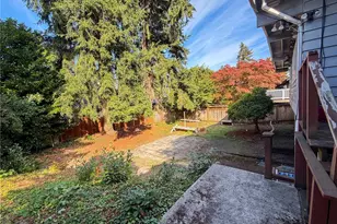 16042 SE 10th St, Bellevue, WA 98008 - Photo 5