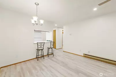 3322 I Street NE #E203, Auburn, WA 98002 - Photo 7