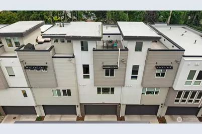 1022 124th Court NE #E4, Bellevue, WA 98005 - Photo 3