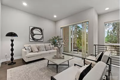 1022 124th Court NE #E4, Bellevue, WA 98005 - Photo 9