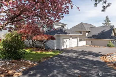 4124 Lakeview Place, Chelan, WA 98816 - Photo 3
