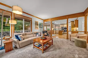 14222 SE 90th St, Newcastle, WA 98059 - Photo 13