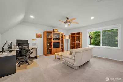 14222 SE 90th Street, Newcastle, WA 98059 - Photo 27