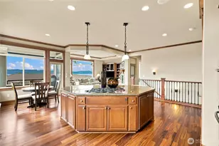6664 Waterton Cir, Mukilteo, WA 98275 - Photo 9