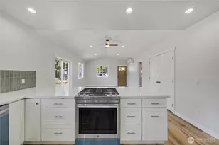 1261 18th St, Port Townsend, WA 98368 - Photo 15