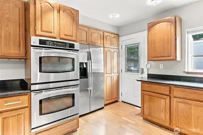 18724 80th Avenue NE, Kenmore, WA 98028 - Photo 17