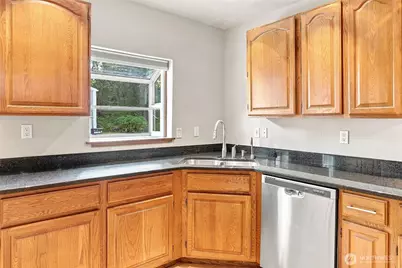 18724 80th Avenue NE, Kenmore, WA 98028 - Photo 15