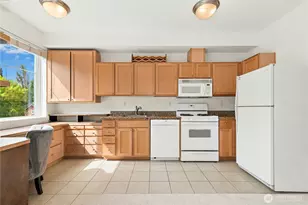 517 225th Ln NE, Sammamish, WA 98074 - Photo 15