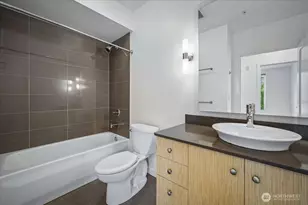 3104 Western Ave, Seattle, WA 98121 - Photo 13