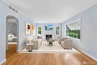 1048 S 100th Street, Seattle, WA 98168 - Photo 7