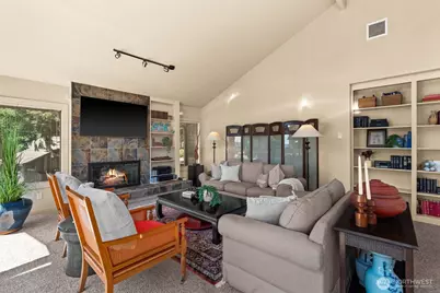 2023 Narrows View Circle NW #B214, Gig Harbor, WA 98335 - Photo 7