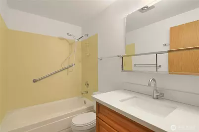 700 N 160th Street #A314, Shoreline, WA 98133 - Photo 11