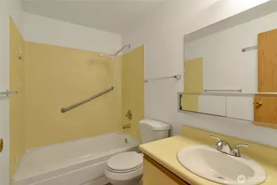 700 N 160th Street #A314, Shoreline, WA 98133 - Photo 15