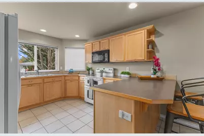 4148 Deemer Road #101, Bellingham, WA 98226 - Photo 5