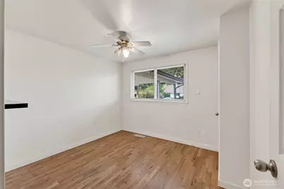 13812 9th Place S, Burien, WA 98168 - Photo 17